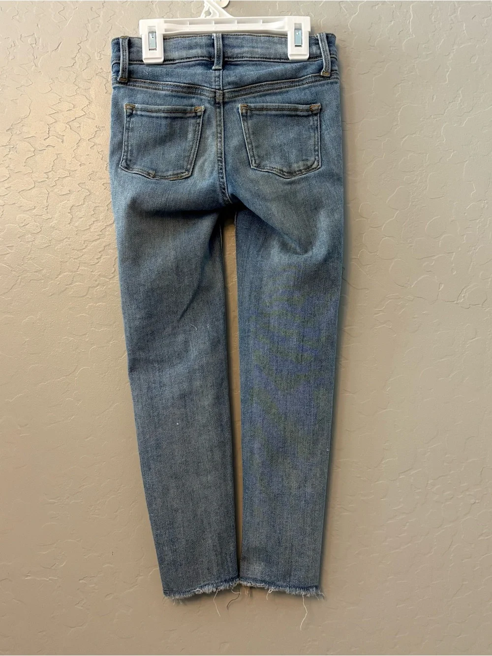 Old navy ballerina light wash distressed heart denim skinny jeans size 6